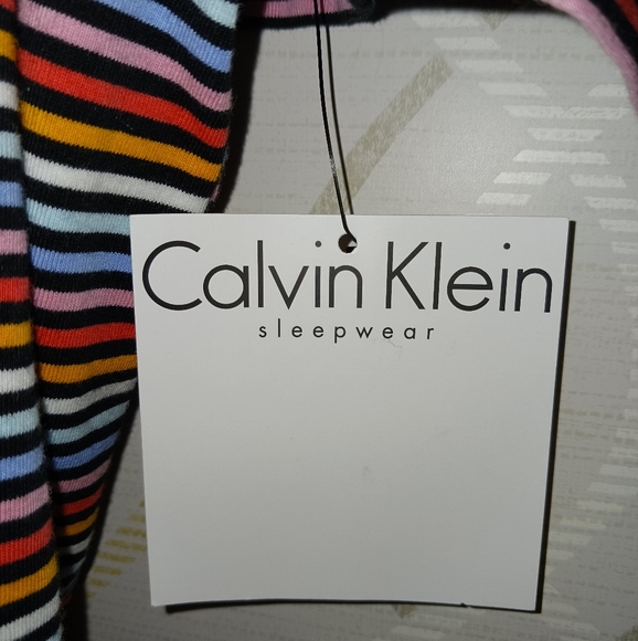 Calvin Klein Pajamas Sleepwear Set Tank & Shorts - Picture 5 of 13